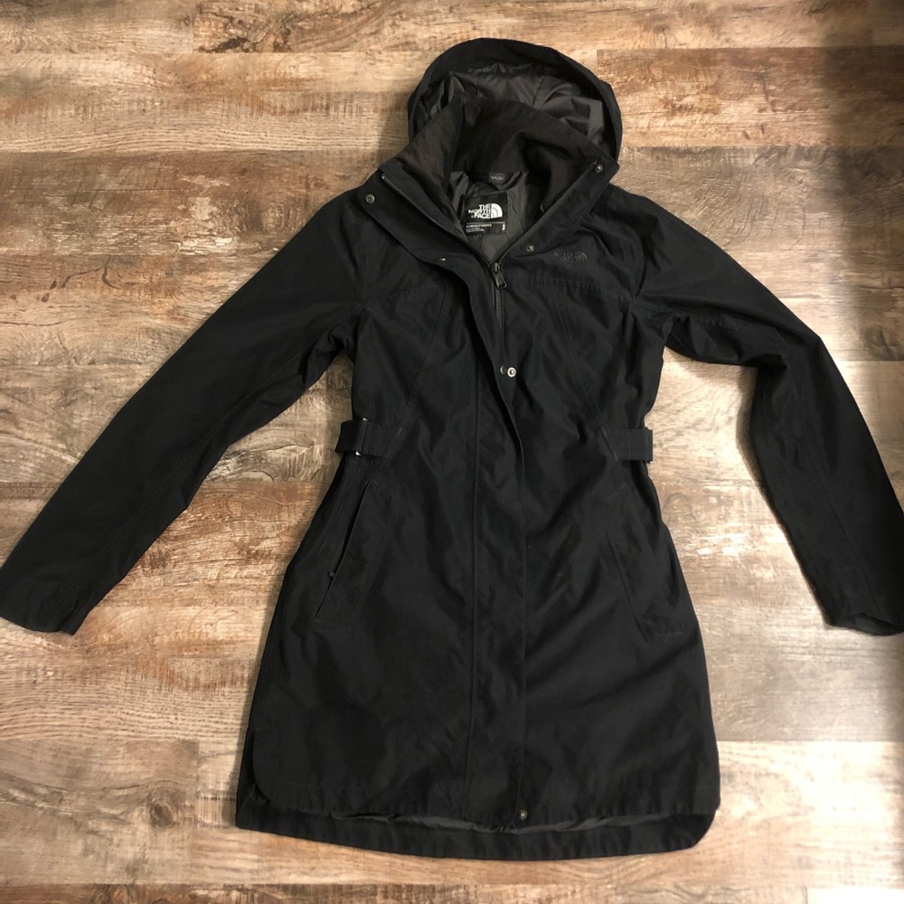 WOMENS NORTHFACE JACKET